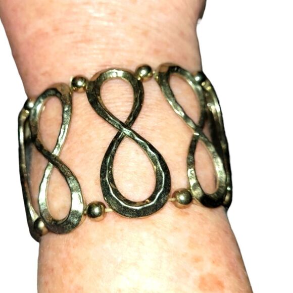 Golden Infinity Stretch Bracelet - Picture 1 of 3